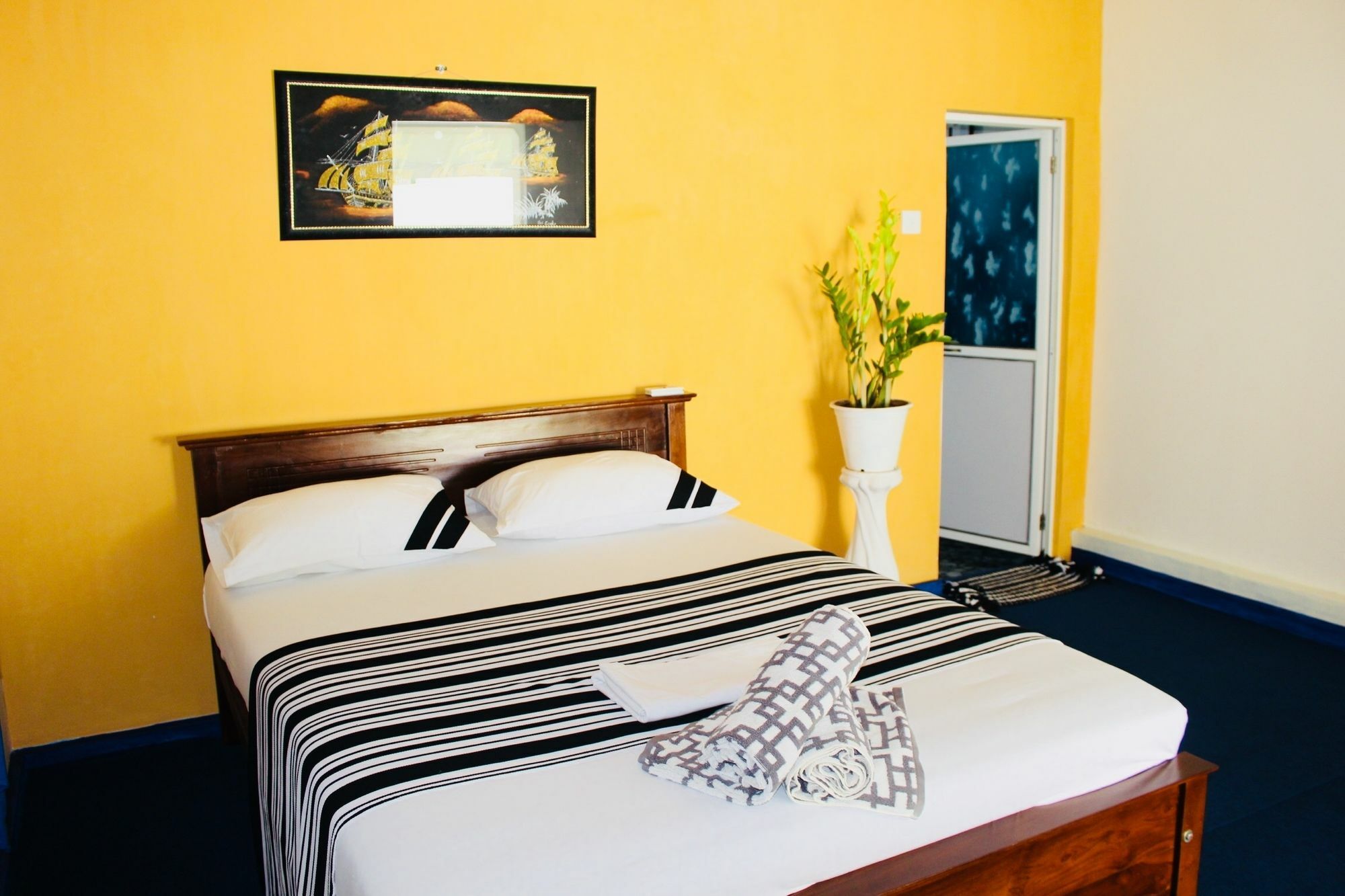 Villa Sri Beach Негомбо Экстерьер фото